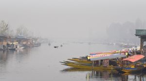 जम्मू-कश्मीर में ठंड का कहर, गुलमर्ग-पहलगाम में न्यूनतम तापमान शून्य से नीचे