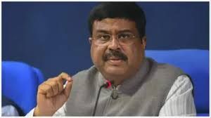 नष्ट करने के प्रयासों के बावजूद भारतीय भाषाएँ समय की कसौटी पर खरी उतरीं : धर्मेंद्र प्रधान