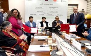 ग्रामीण विकास मंत्रालय और डाक विभाग ने साइन किया एमओयू ग्रामीण विकास मंत्रालय और डाक विभाग ने साइन किया एमओयू