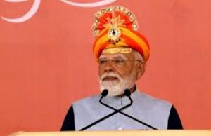 स्वाभिमान पर्व : प्रधानमंत्री मोदी ने शौर्य यात्रा का नेतृत्व किया, सोमनाथ मंदिर में पूजा-अर्चना की