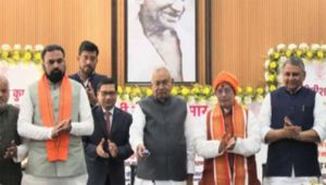 मुख्यमंत्री रोजगार योजना&rsquo; में सीएम नीतीश ने 25 लाख महिलाओं के खाते में भेजे 10 हजार रुपये