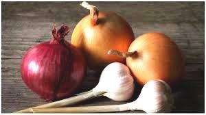  रविवार के दिन बाल कटवाने से कमजोर होता है ये ग्रह