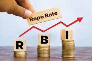  रेपो रेट क्या है? यह अर्थव्यवस्था को कैसे प्रभावित करता है?