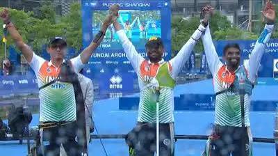 भारत ने ओलंपिक चैंपियन कोरिया को दो बार हराकर विश्व कप में ऐतिहासिक 'स्वर्णिम डबल' किया भारत ने ओलंपिक चैंपियन कोरिया को दो बार हराकर विश्व कप में ऐतिहासिक 'स्वर्णिम डबल' किया