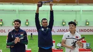  भारत को एशियाई ओलंपिक क्वालीफायर की पुरुष 10 मीटर एयर पिस्टल स्पर्धा में स्वर्ण