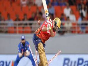 मुंबई इंडियन्स ने पंजाब किंग्स को नौ रन से हराया मुंबई इंडियन्स ने पंजाब किंग्स को नौ रन से हराया