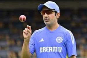 अगर टेस्ट क्रिकेट को लेकर प्रतिबद्धता है तो घरेलू क्रिकेट खेलो : गौतम गंभीर अगर टेस्ट क्रिकेट को लेकर प्रतिबद्धता है तो घरेलू क्रिकेट खेलो : गौतम गंभीर