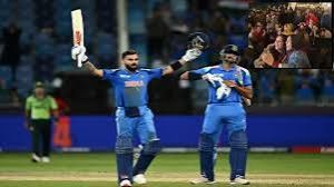 सोशल मीडिया पर छाई टीम इंडिया की जीत और विराट का शतक सोशल मीडिया पर छाई टीम इंडिया की जीत और विराट का शतक