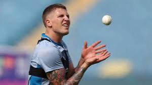 कार्स ने खुलासा किया, चोट की समस्या के कारण उन्होंने पैर का अंगूठा कटवाने पर विचार किया था