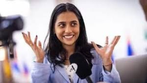 दिव्या के पास दबाव वाले मैचों में धोनी की तरह मजबूत मानसिकता से खेलने की क्षमता: पूर्व कोच दिव्या के पास दबाव वाले मैचों में धोनी की तरह मजबूत मानसिकता से खेलने की क्षमता: पूर्व कोच